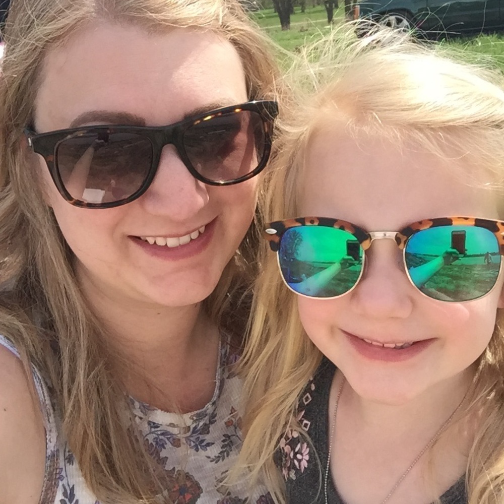 Meet your Posher, Tiffany